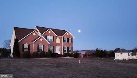 8354 Roundhill Rd Charlotte Hall, MD 20622