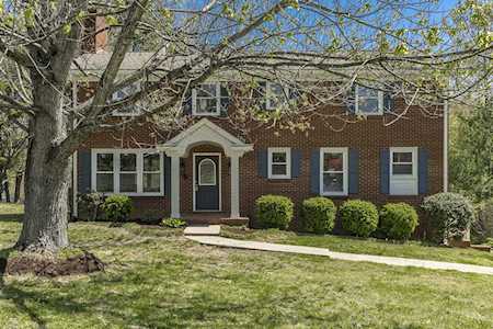 204 Stonewall Dr Springfield, TN 37172