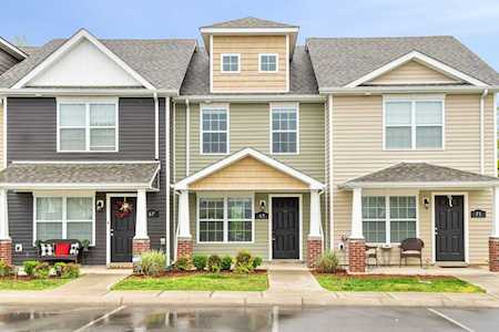 69 Ellington Ter Clarksville, TN 37040