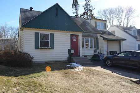 1652 3rd Street E Saint Paul, MN 55106