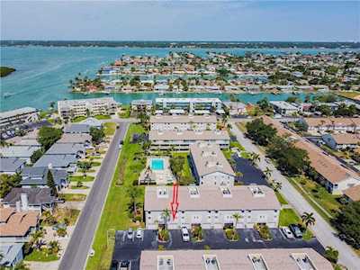255 Capri CIRCLE N #10 Treasure Island, FL 33706