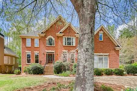 1085 Jennifer Oaks Dr Alpharetta, GA 30004