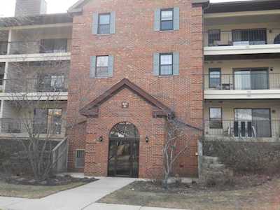 651 Hapsfield Ln #103 Buffalo Grove, IL 60089
