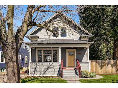 905 N Sumner St Portland, OR 97217
