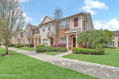 8109 Summer Palm Ct Jacksonville, FL 32256