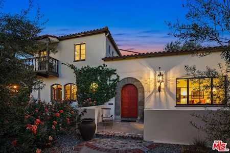 1240 Rossmoyne Avenue Glendale, CA 91207