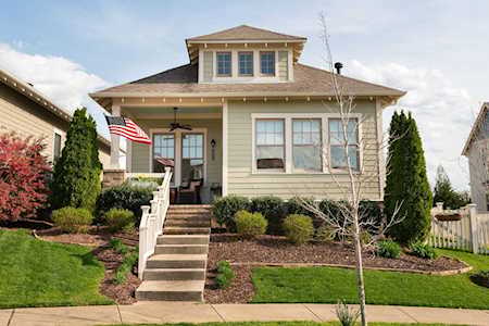 1017 Rochelle Ave Thompsons Station, TN 37179