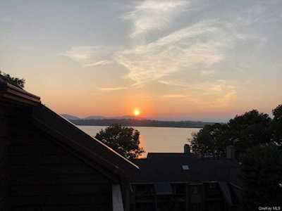 1302 Eagle Bay Drive Ossining, NY 10562