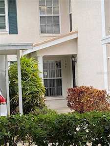 801 Montrose Dr #104 Venice, FL 34293