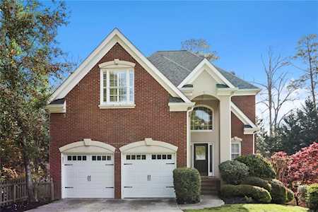 2257 Wayside Dr NE Brookhaven, GA 30319