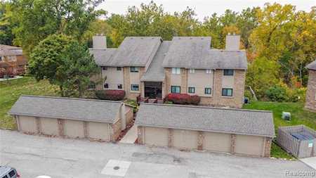 11723 Sycamore Dr Plymouth Twp, MI 48170