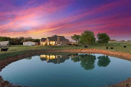 354 Brammer Drive Aurora, TX 76078