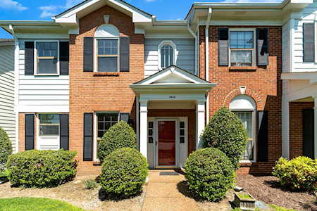 8948 Sawyer Brown Rd Nashville, TN 37221