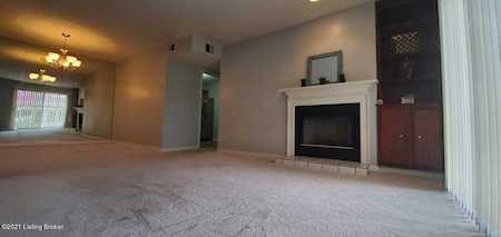 3721 Bardstown Rd #104 Louisville, KY 40218