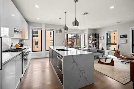 39 A St #13 Boston, MA 02127
