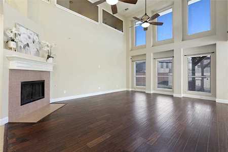 5709 Ridgeview Drive Haltom City, TX 76137