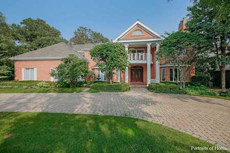 803 Saint Stephens Green Oak Brook, IL 60523