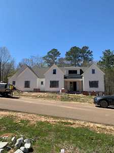 5027 Braemar Park Dr Oxford, MS 38655
