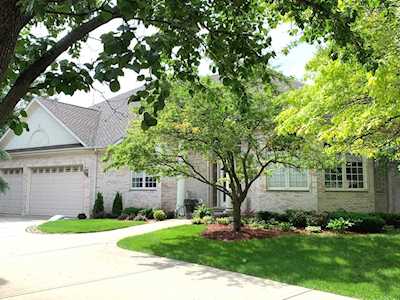 170 Los Lagos Dr Bloomingdale, IL 60108