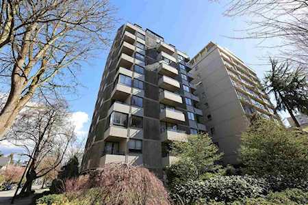 1108 Nicola Street #902 Vancouver, BC V6G 2E2