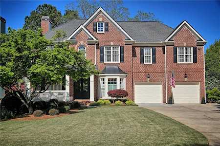 610 Garden Wilde Place Roswell, GA 30075
