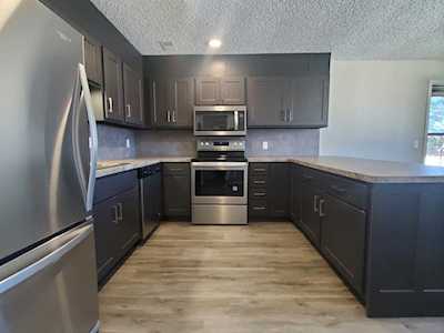 1026 S 3rd St #9 Bismarck, ND 58504