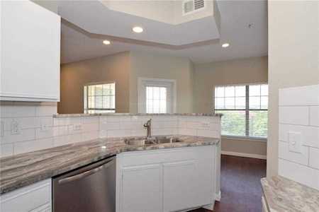2320 Gracy Farms LN #1034 Austin, TX 78758