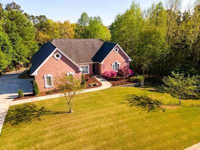 830 Links View Dr Sugar Hill, GA 30518