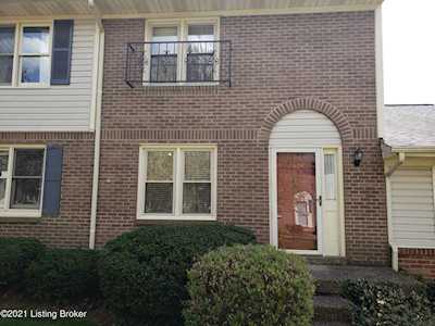 10408 Christina Ct Louisville, KY 40223