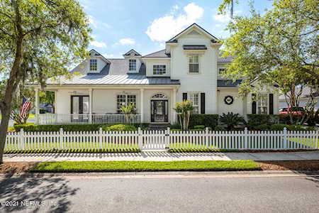 1986 Moorings Cir Middleburg, FL 32068