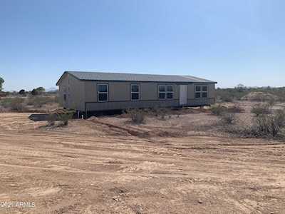 35513 W Buchanan Street Tonopah, AZ 85354