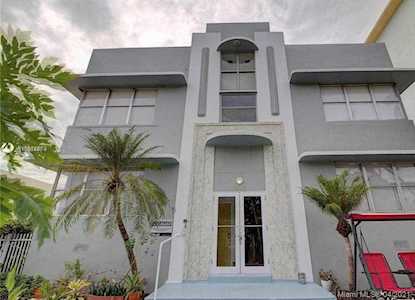 900 Jefferson Ave #6 Miami Beach, FL 33139