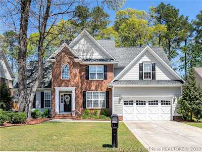 1209 Masterpiece Dr Hope Mills, NC 28348