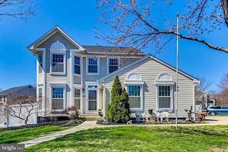 6688 Hunter Rd Elkridge, MD 21075