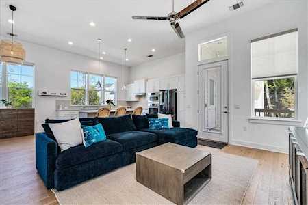 4400 Night Owl LN Austin, TX 78723