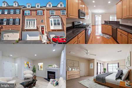 12564 Royal Wolf Place Fairfax, VA 22030