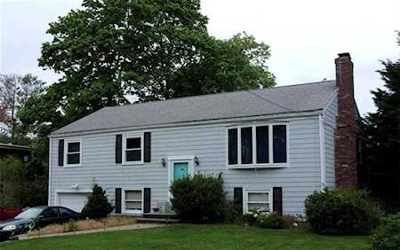 5 Arvin Ave Barrington, RI 02806