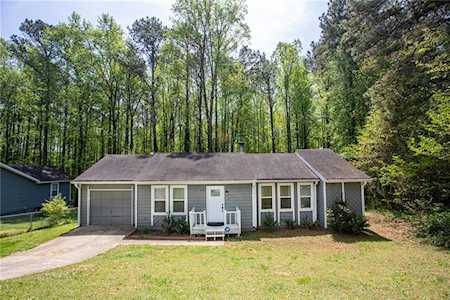 491 Pineland Circle SW Mableton, GA 30126
