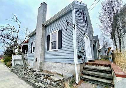 32 Mc Allister St Newport, RI 02840