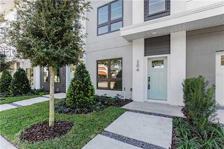 206 E Pineloch Ave Orlando, FL 32806