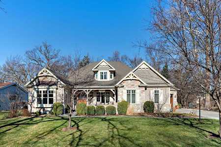 140 Timber Trail Dr Oak Brook, IL 60523