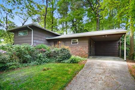 2563 Beverly Hills Dr Chamblee, GA 30341