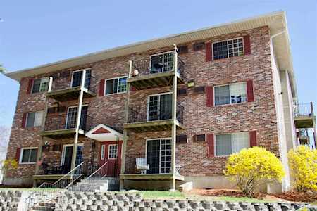 1311 Hanover St #13 Manchester, NH 03104