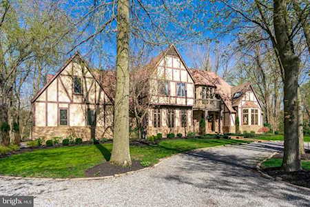 1119 Haines Mill Rd Moorestown, NJ 08057