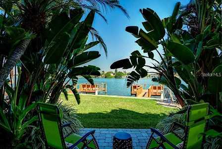10265 Gulf Blvd #A-108 Treasure Island, FL 33706