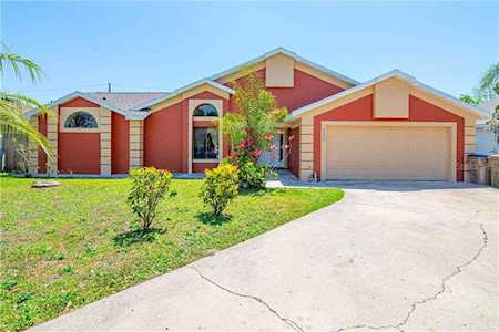 331 Blue Bayou Dr Kissimmee, FL 34743