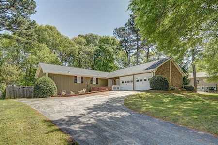 1980 Shoreline Trace Grayson, GA 30017