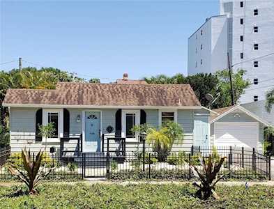 733 Oak St St NE Saint Petersburg, FL 33701