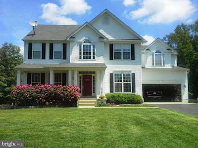 11566 Rest Dr La Plata, MD 20646