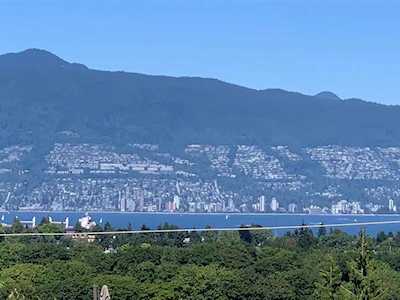 3267 W 21st Avenue Vancouver, BC V6L 1L3